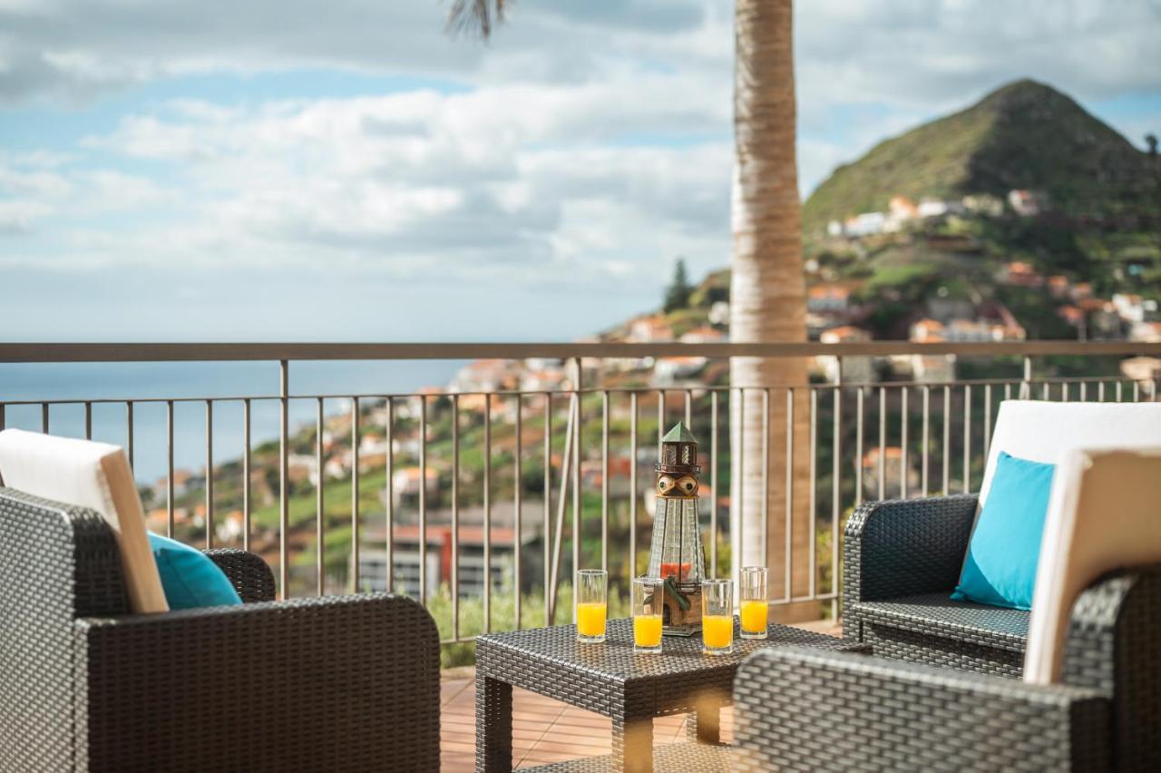 Palm Tree House By Amazing Madeira * Camara de Lobos